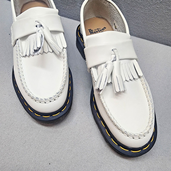 DOC MARTEN ADRIAN YELLOW STITCH WHITE LEATHER TASSEL LOAFERS SIZE M 5 W 6 NWOB‎ - Picture 2 of 8